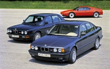 Два BMW 5 series